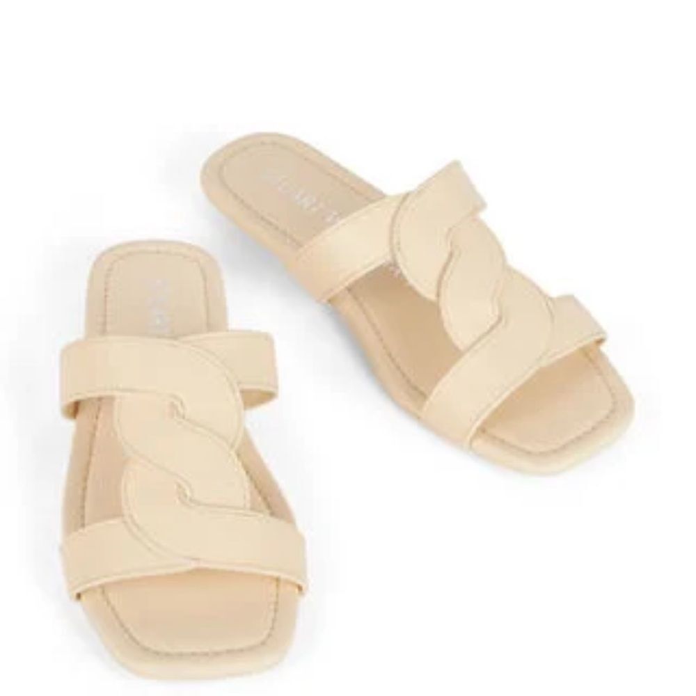 Stuart Weitzman Ibiza Slide Sandals in Alabaster